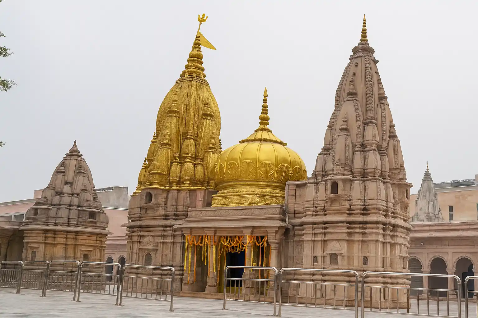 Shri Kashi Vishwanath Temple